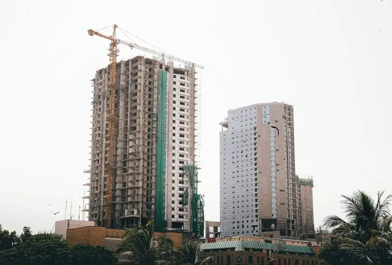 Construction & real estate
